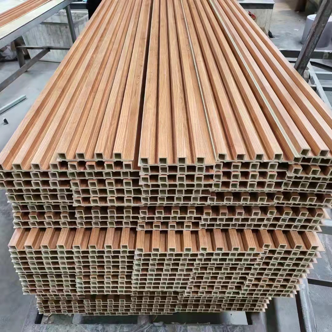 Ưu điểm của tấm lam sóng ốp tường