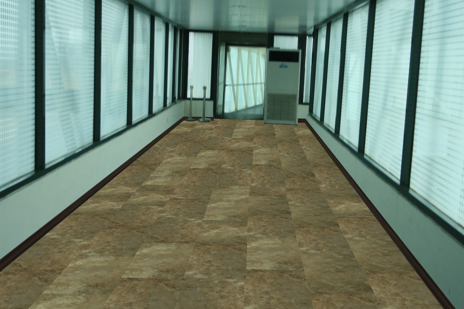 Sàn nhựa hèm khóa vân đá tới từ nhà IDEFLOOR