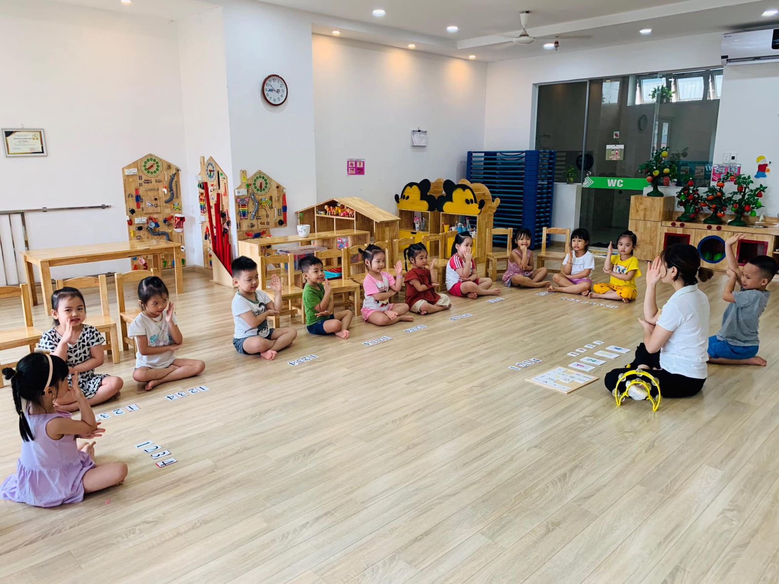 Có đa dạng các mẫu sàn nhựa để bạn lựa chọn